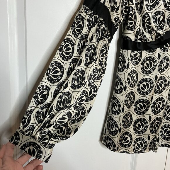 Y2K Max Studio Silk Blouse Womens M Black White Geometric Whimsigoth Fairy - Picture 4 of 8